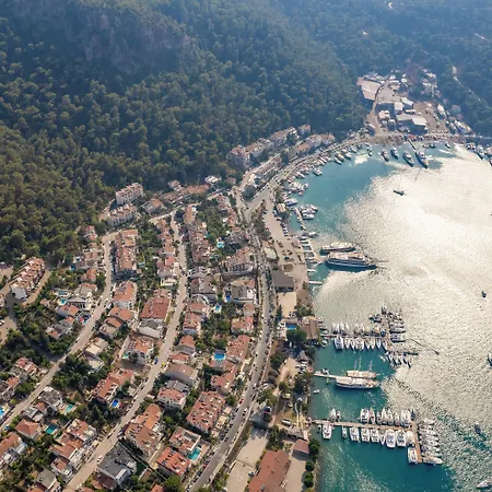 Gizz מלון דירות