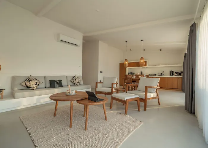 Апарт-отель Gizz 4*